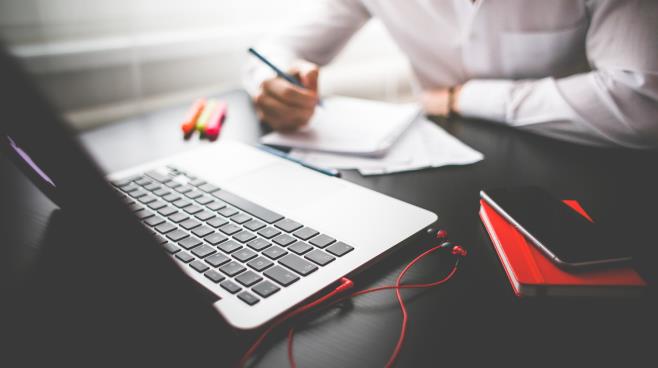 computer-laptop-work-office.jpg